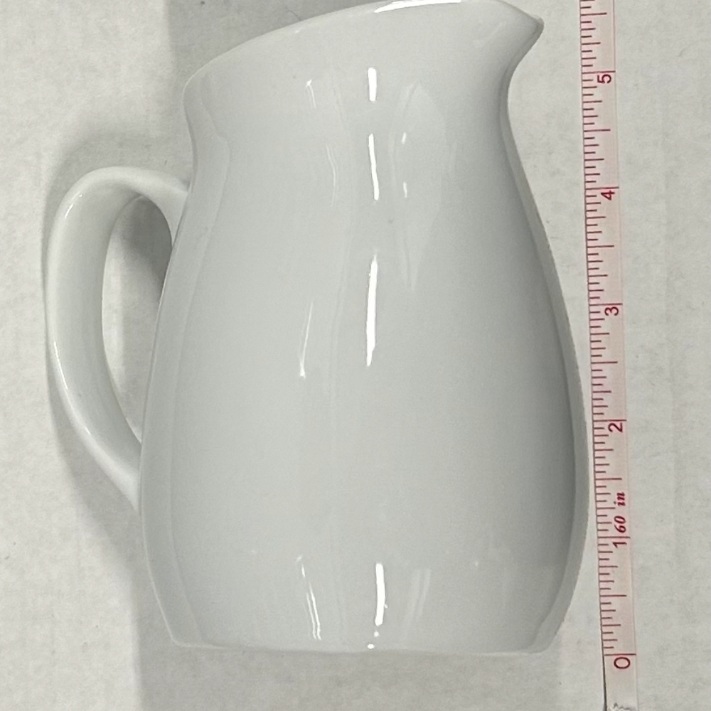 2 Fitz and Floyd Porcelain Creamer Syrup Pitcher White Everyday Juice 5.5” - Picture 8 of 10